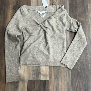 ASTR the Label twist front sweater